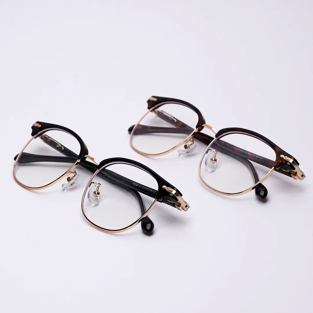 Brille NOVA in schwarz und braun im Paar